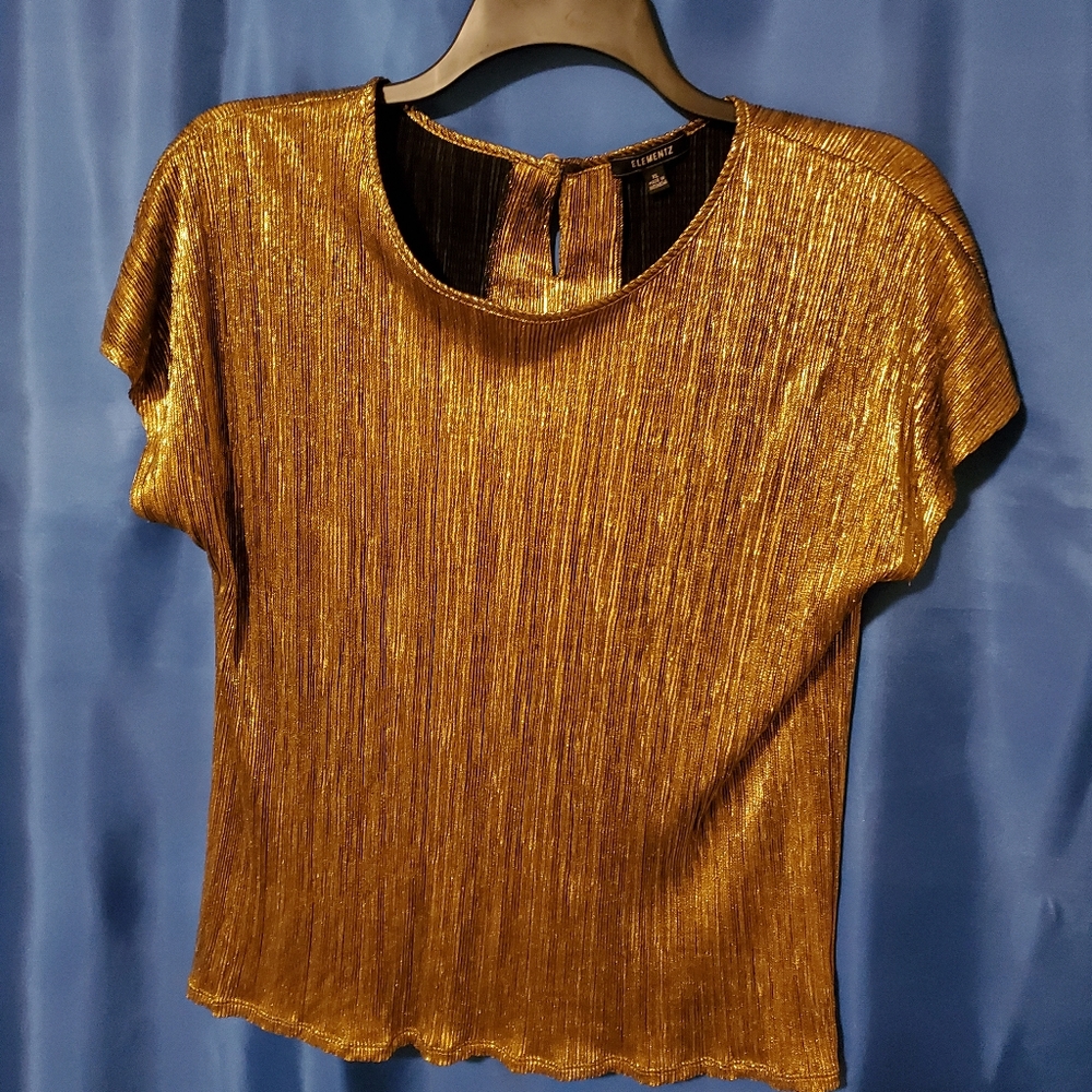 XL Gold Lame top